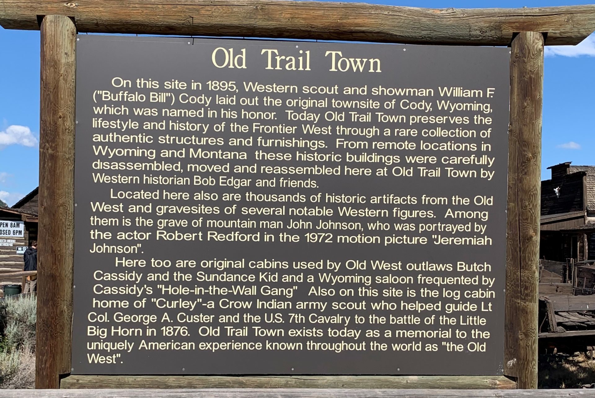 cody trailtown sign scaled e1642086106947